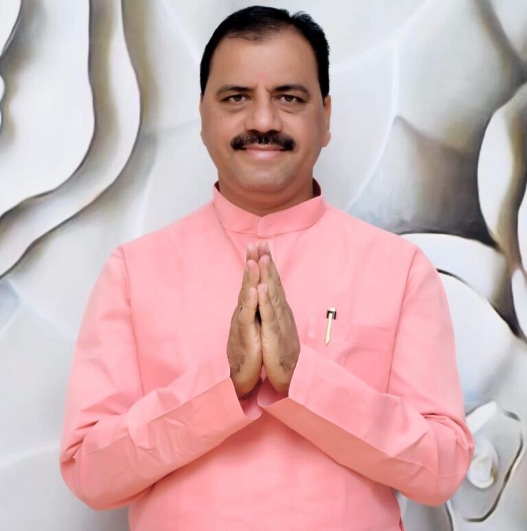 30 अक्टु़बर को पूरी ताकत के साथ नामांकन दाखिल करेंगे कांग्रेस प्रत्याशी वीरेन्द्रसिंह,