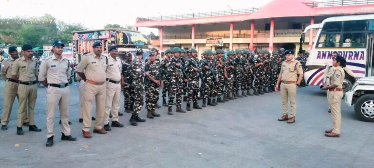 रिंगनोद, पिपलौदा तथा बड़ावदा सहित 6 थाना क्षेत्रों में पुलिस ने एसडीओपी शक्तिसिंह चौहान के नेतृत्व में किया फ्लैग मार्च