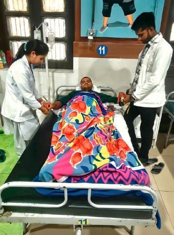 जावरा सिविल हास्पीटल की सक्सेस स्टोरी : जटील ऑपरेशन कर आर्थोपेडिक सर्जन अजयसिंह राठौर ने डॉली पैर में रॉड