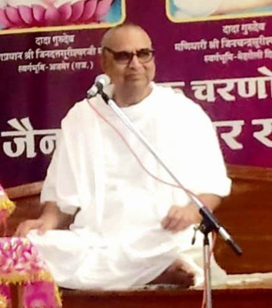 साधनों को छोडक़र साधना के मार्ग पर चलें : जिनचन्द्रसुरिश्वर जी मसा