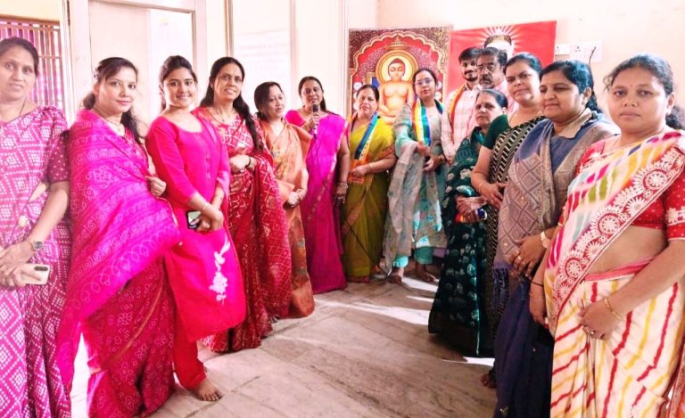 रंगोली में सजी महावीर की वाणी, रंगों से गूंजा अहिंसा का संदेश